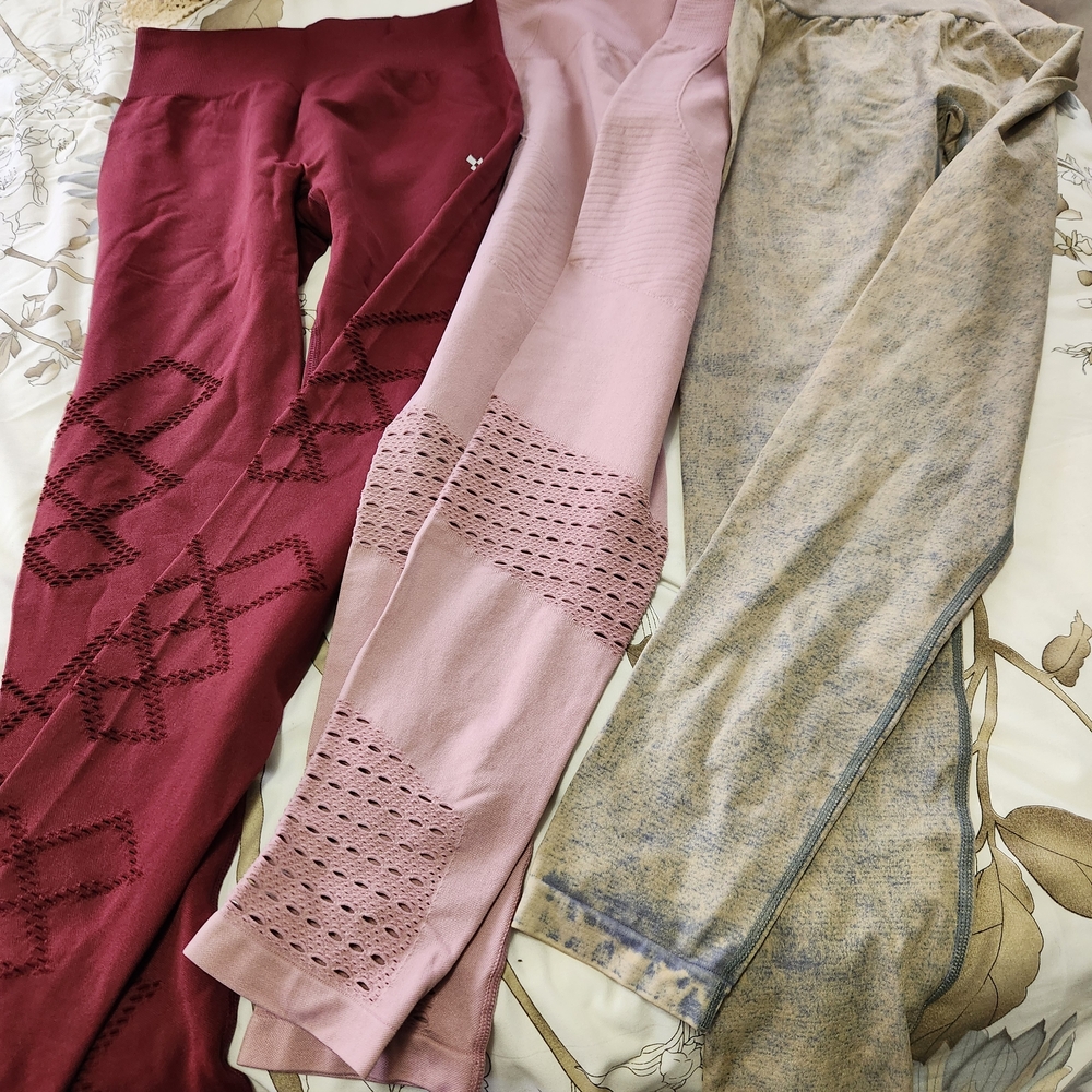 Jed North Red, Pink, and Tan Leggings Set